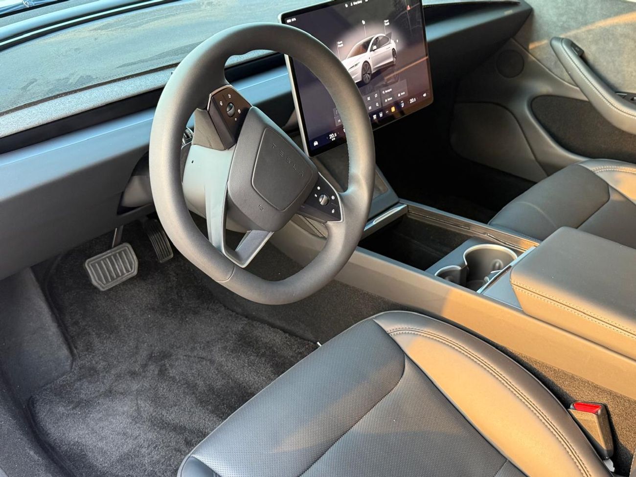 Tesla Model 3 Long Range (AWD)