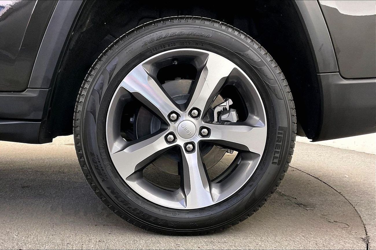 Jeep Grand Cherokee Limited Plus | National Day Celebration | Guaranteed Warranty | 0 Down Payment