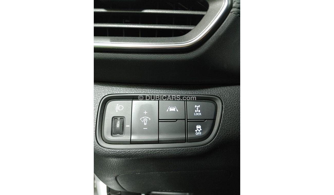 هيونداي سانتا في Hyundai santafe 2020 diesel full option without sunroof