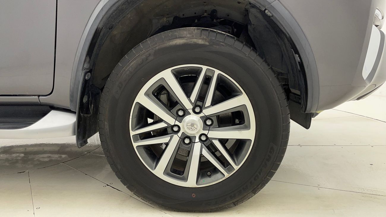 Toyota Fortuner VXR 4 | Zero Down Payment | Home Test Drive