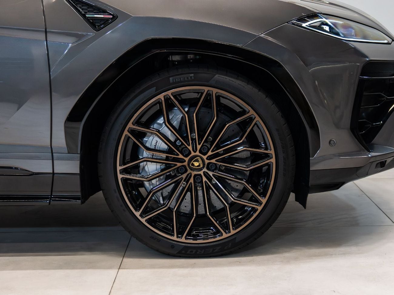 لامبورغيني اوروس 2025 | LAMBORGHINI URUS SE | EUROPEAN SPECS | BRAND NEW | 0 KM | HYBRID SUPER SUV | V8 ENGINE