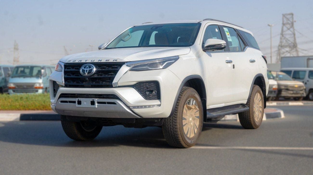 تويوتا فورتونر VX2 4X4 Diesel 2.8L