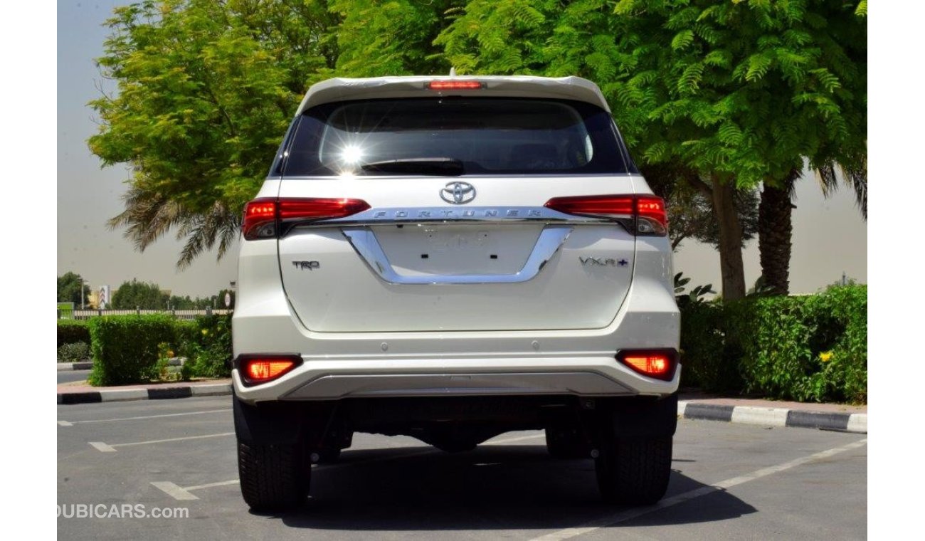 Toyota Fortuner Sportivo TRD VXR+ V6 4.0L