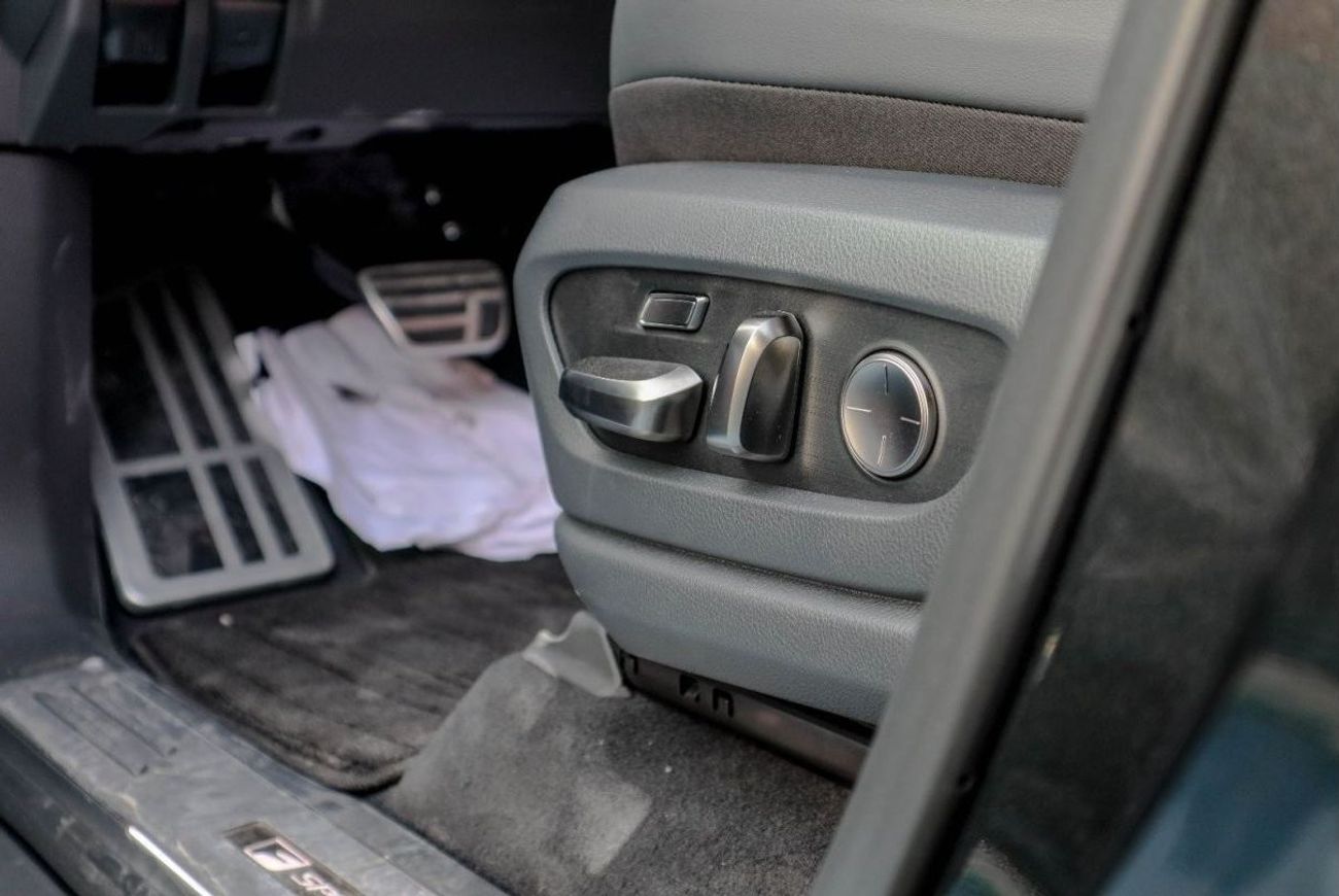 Lexus LX 600 2024 Lexus LX 600 F-Sport  Engine: 3.5L