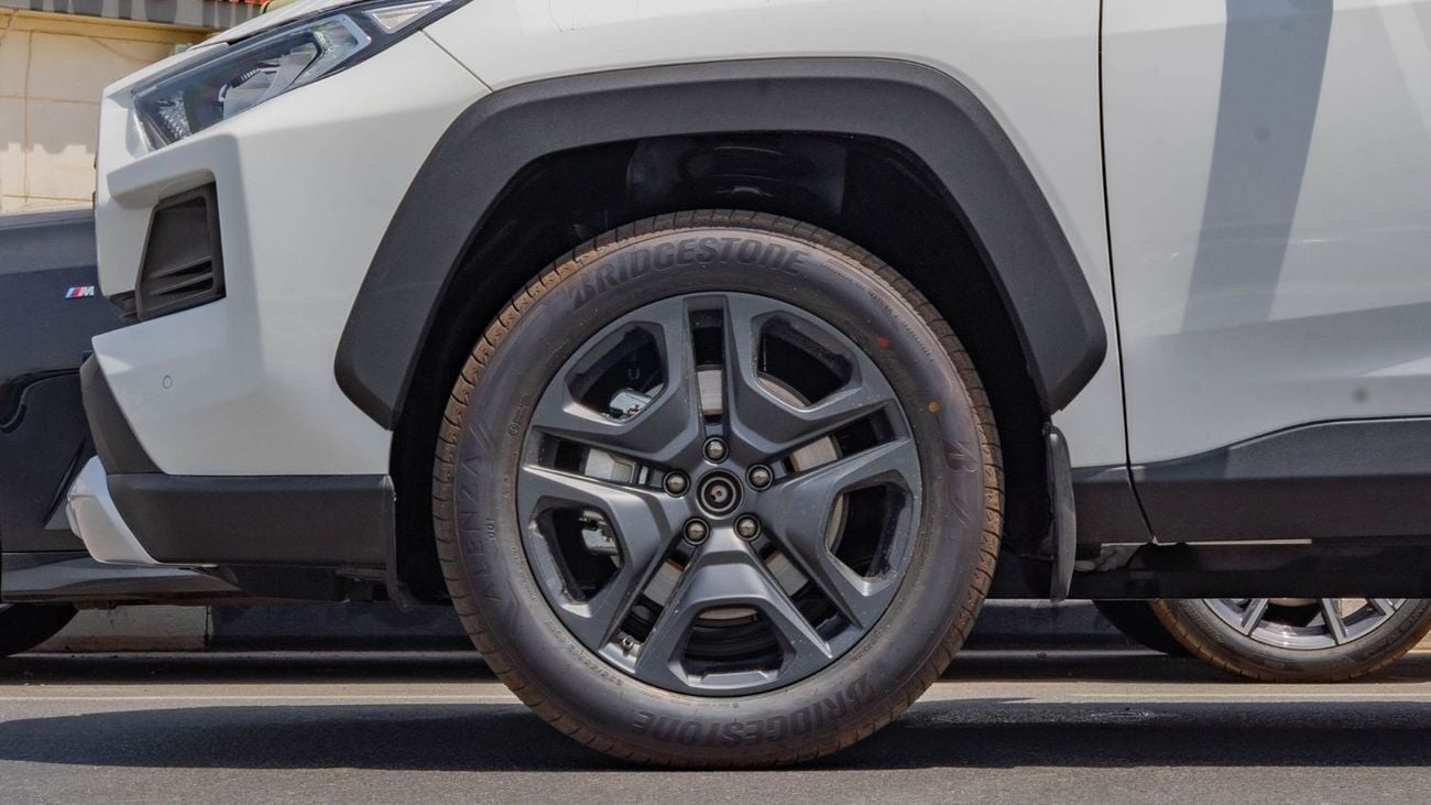 تويوتا راف ٤ 2025 Toyota Rav4 Adventure 2.5L AT Petrol (white)