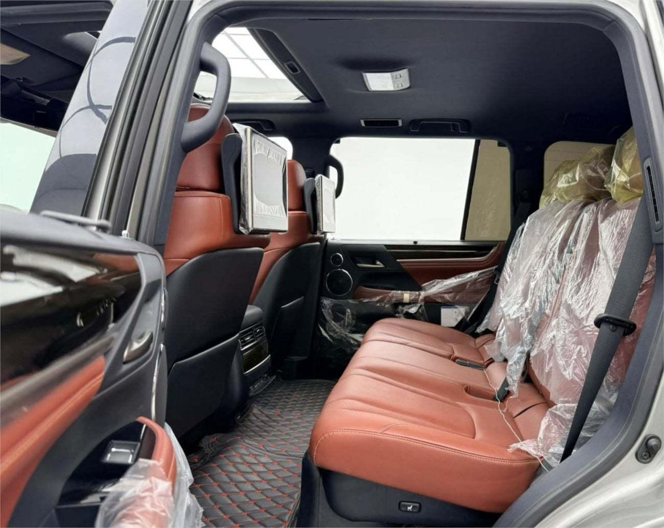 لكزس LX 570 SIGNATURE 2020 Lexus LX 570 Signature, Auto Guard Warranty, Full Service History, GCC