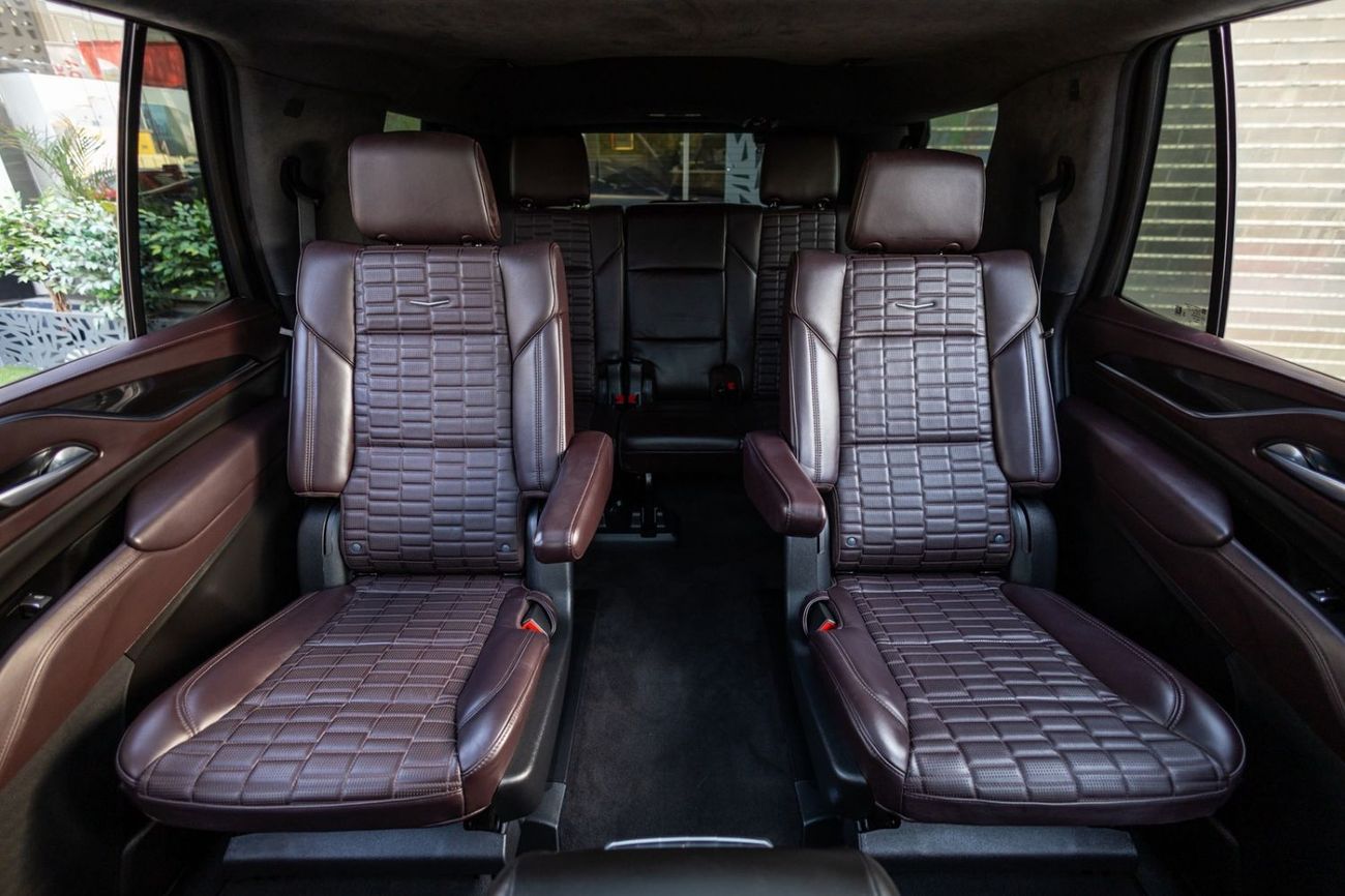 Cadillac Escalade SPORT PLATINUM Cadillac Escalade 2023 European Specs | Warranty