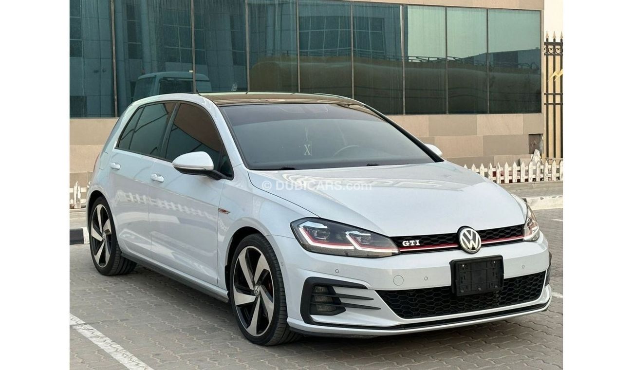 Volkswagen Golf GTI P2 فولكس واجن جولف جي تي اي موديل : 2018  ممشي : 196.000 السعر : 68.000 مواصفات خليجية بدون حواد