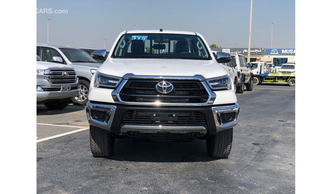 تويوتا هيلوكس TOYOTA HILUX 2.4L 4X4 DC DSL MT POWER WINDOW