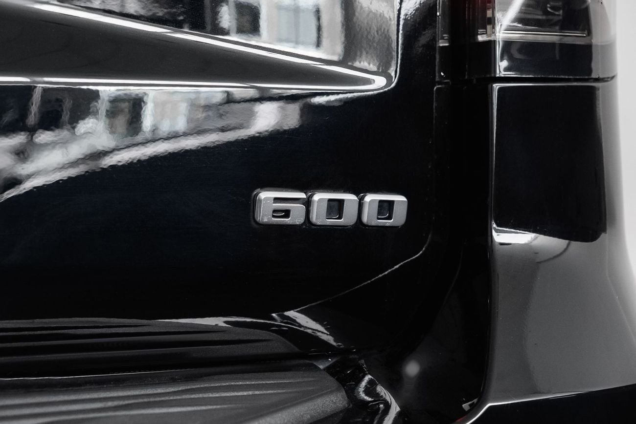 كاديلاك إسكالاد Sport 6.2L 4WD