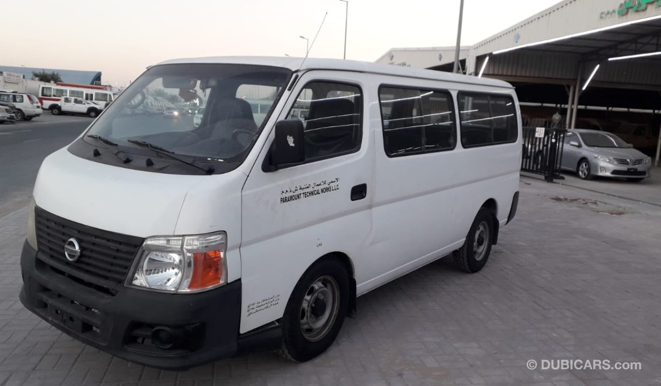 نيسان أورفان 2.5L 4CY PETROL / M/T / VAN (LOT # 2781)