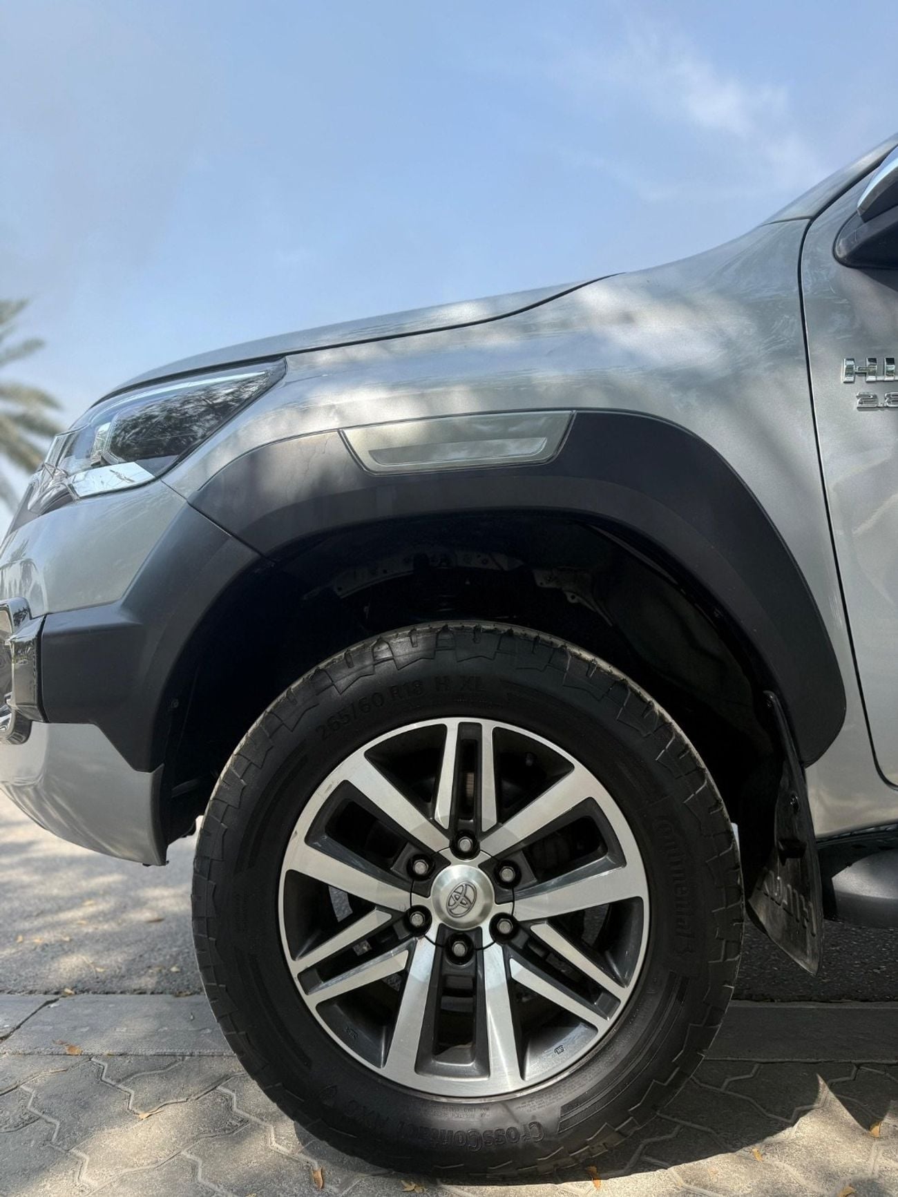 Toyota Hilux DLS SR5