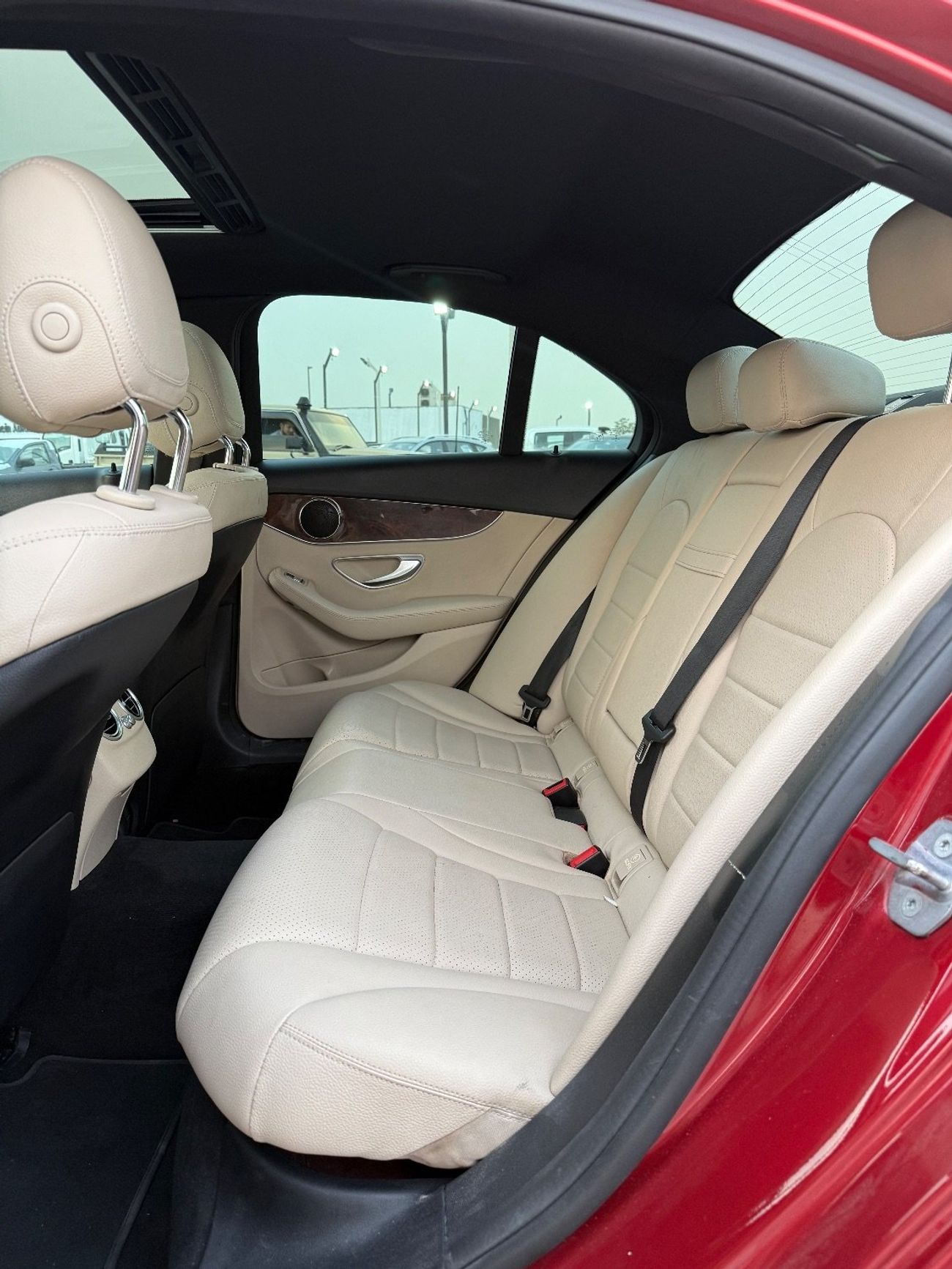 Mercedes-Benz C 300 Luxury 2.0L 2018 MERCEDES BENZ C300 FULL OPTIONS IMPORTED FROM USA