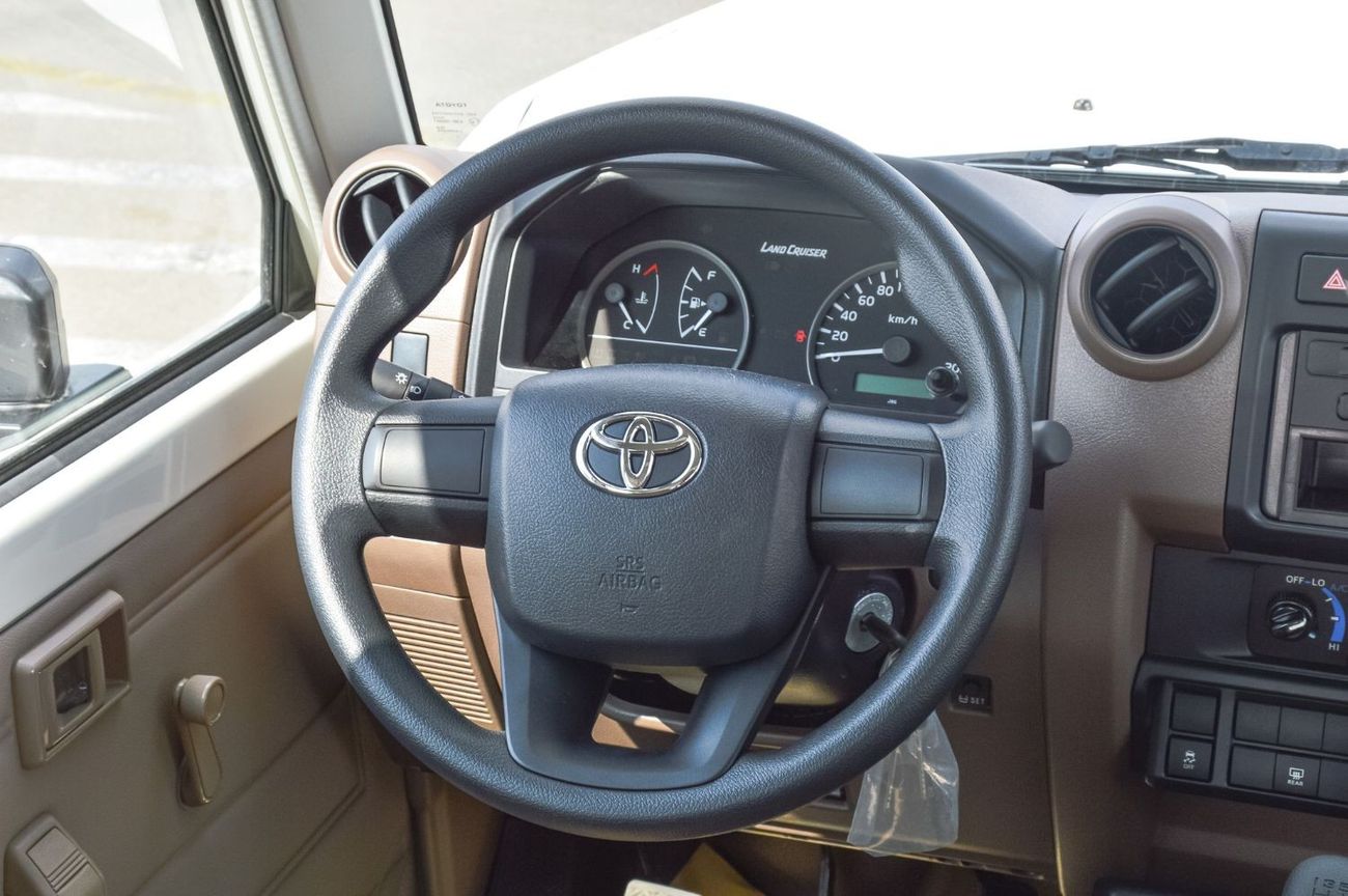 تويوتا لاند كروزر 70 LX78 V6 4.0L Petrol 2024YM