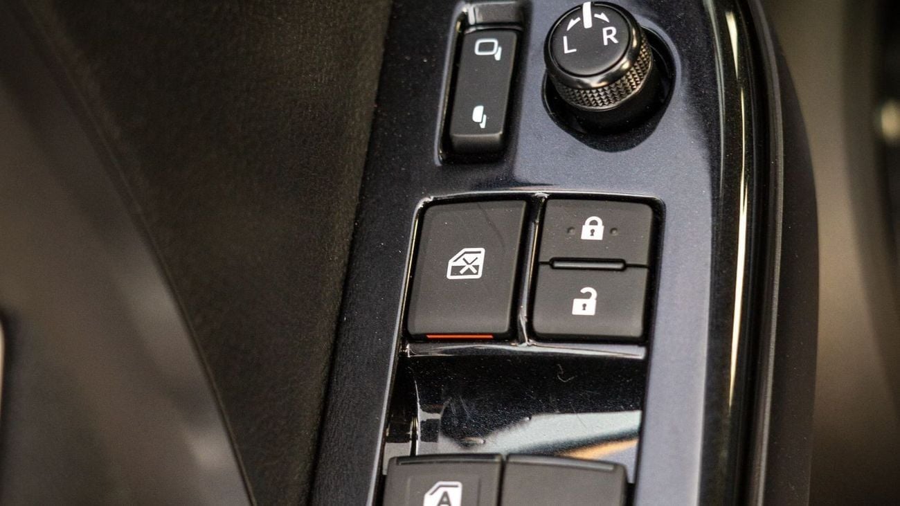Toyota Fortuner EXR Mid Option 2.7L Petrol 2025YM [FOR EXPORT TO AFRICA ONLY]