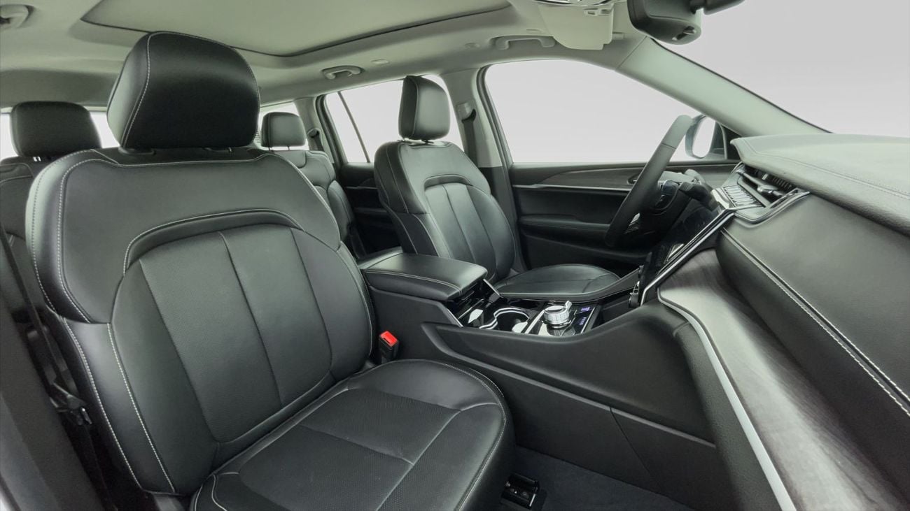 جيب جراند شيروكي 3.6L 2023 | 0 DP | 1971/Month | 30 Day Return | Service History