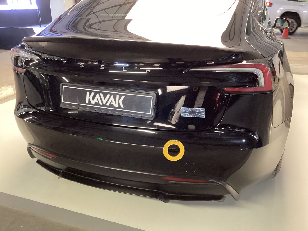 تسلا موديل 3 Performance (Dual Motor) | شامل الضمان | 0 ﺪﻔﻋﺓ ﺃﻮﻟﻯ