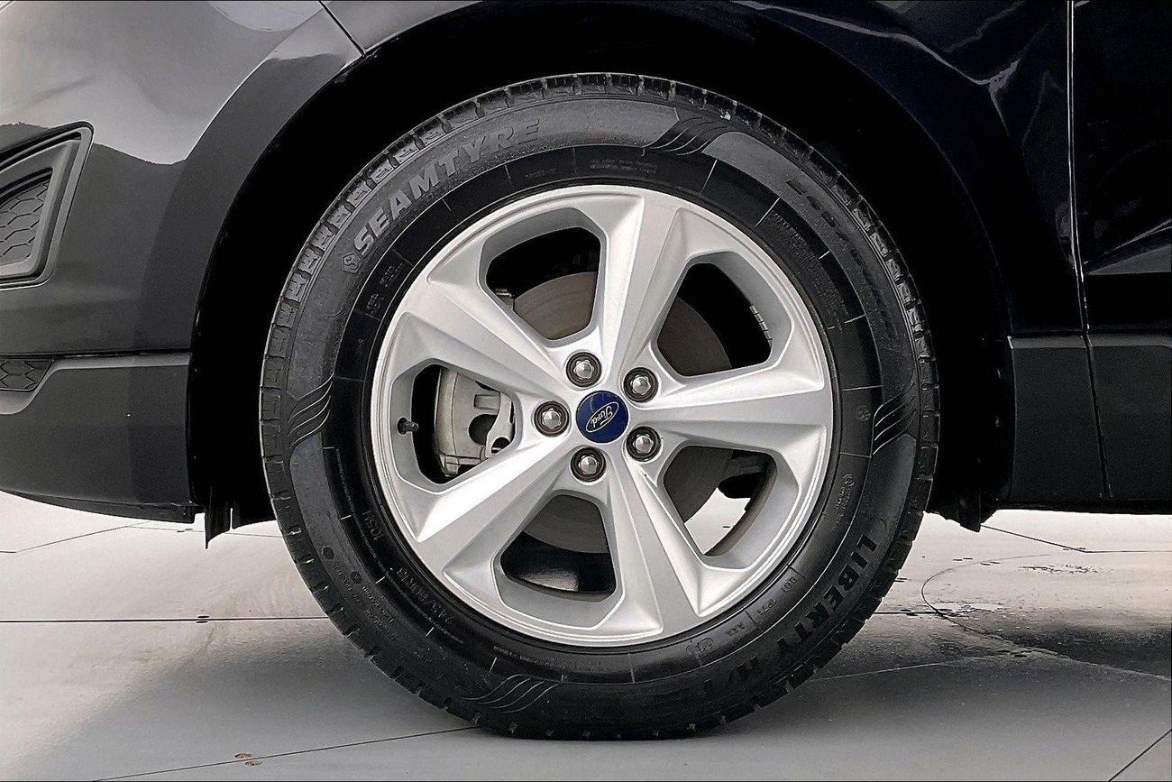 فورد إدج SE | سنة ضمان مجانية | خالية من أضرار الفيضانات