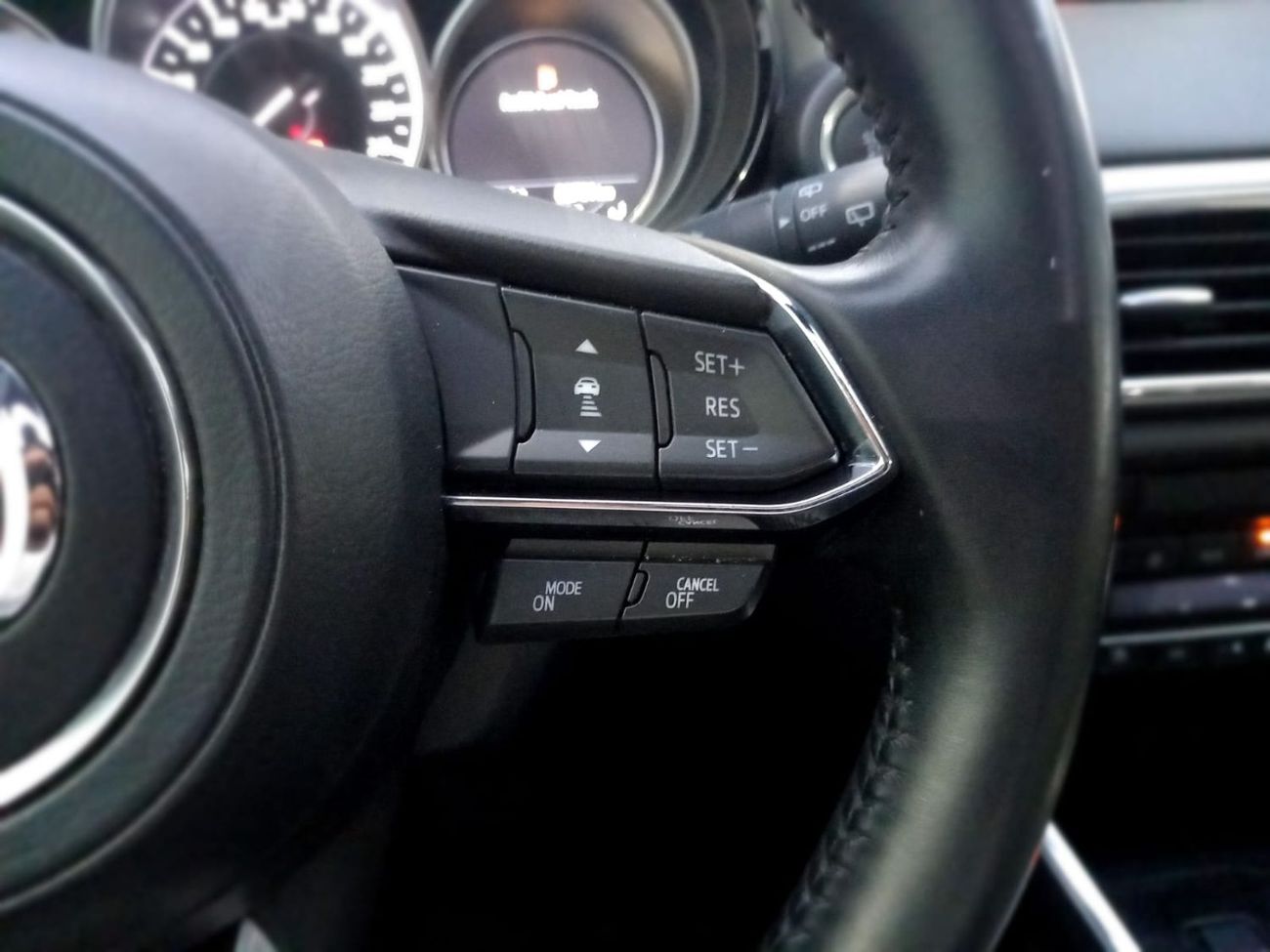 Mazda CX9 Signature Edition 2.5L