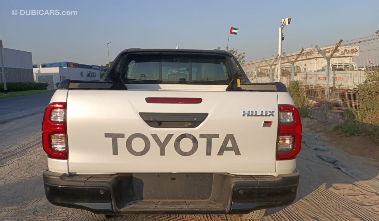 Toyota Hilux v6  GR  FULL OPTION