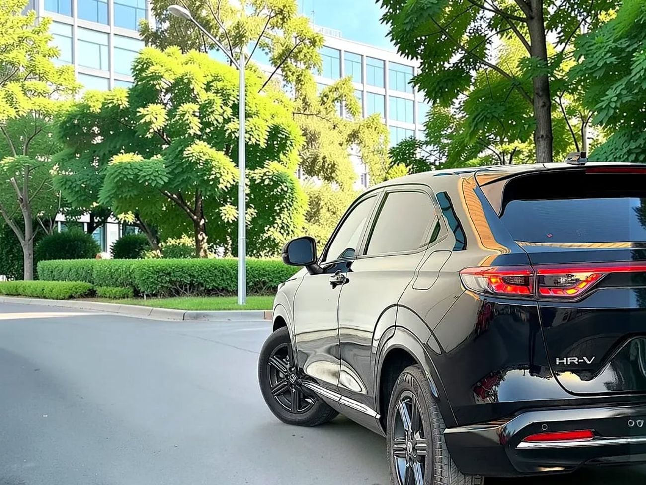 هوندا HRV 1,120 P.M | EX GCC Specs under warranty original paint