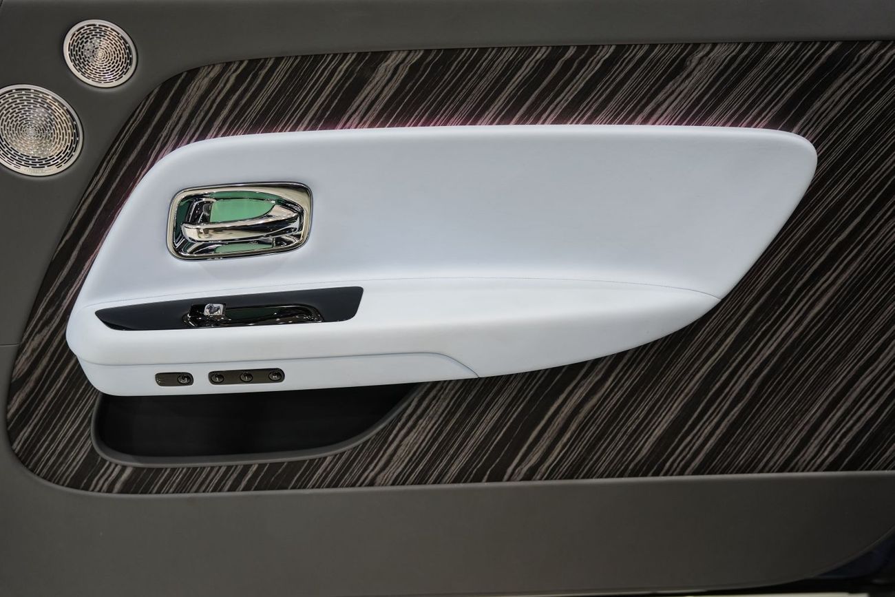 رولز رويس سبيكتر Mansory, Forged Carbon, Bespoke Audio, Starlight, Illuminated Grille, Canadel Paneling!!