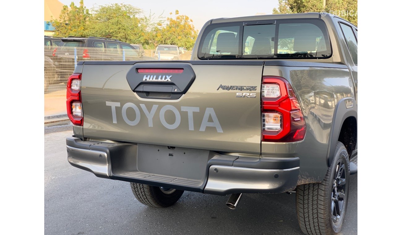 Toyota Hilux 4.0 ADVENTURE PETROL V6 A/T 2021