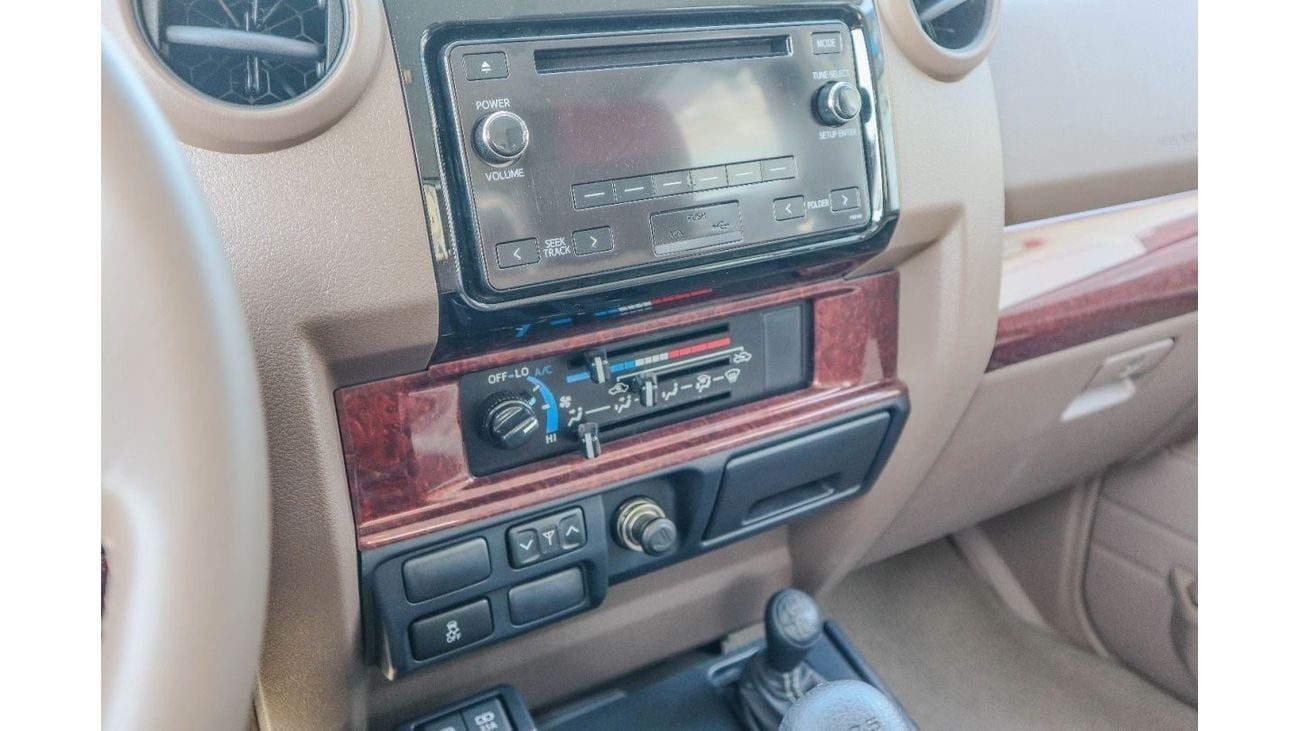 Toyota Land Cruiser Pick Up TOYOTA LAND CRUISER DOUBLE CABIN PICKUP 4.0L V6 2023