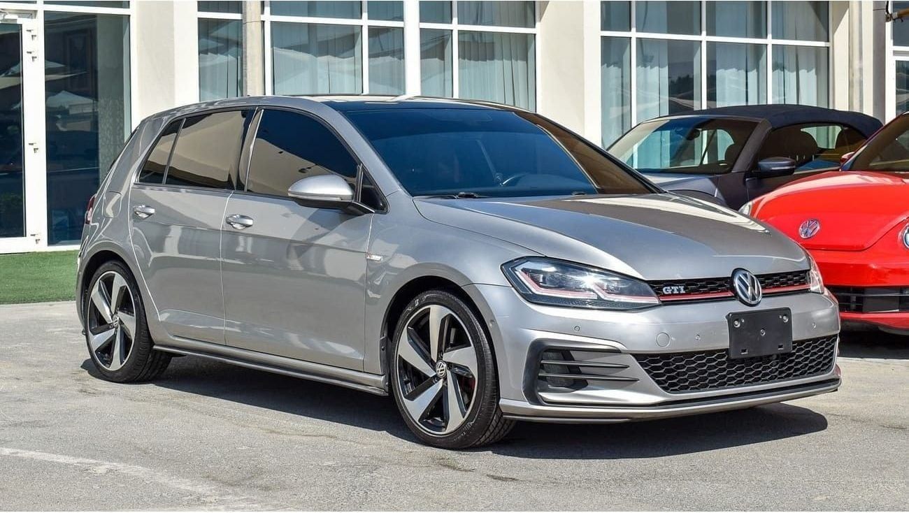 Volkswagen Golf GTI