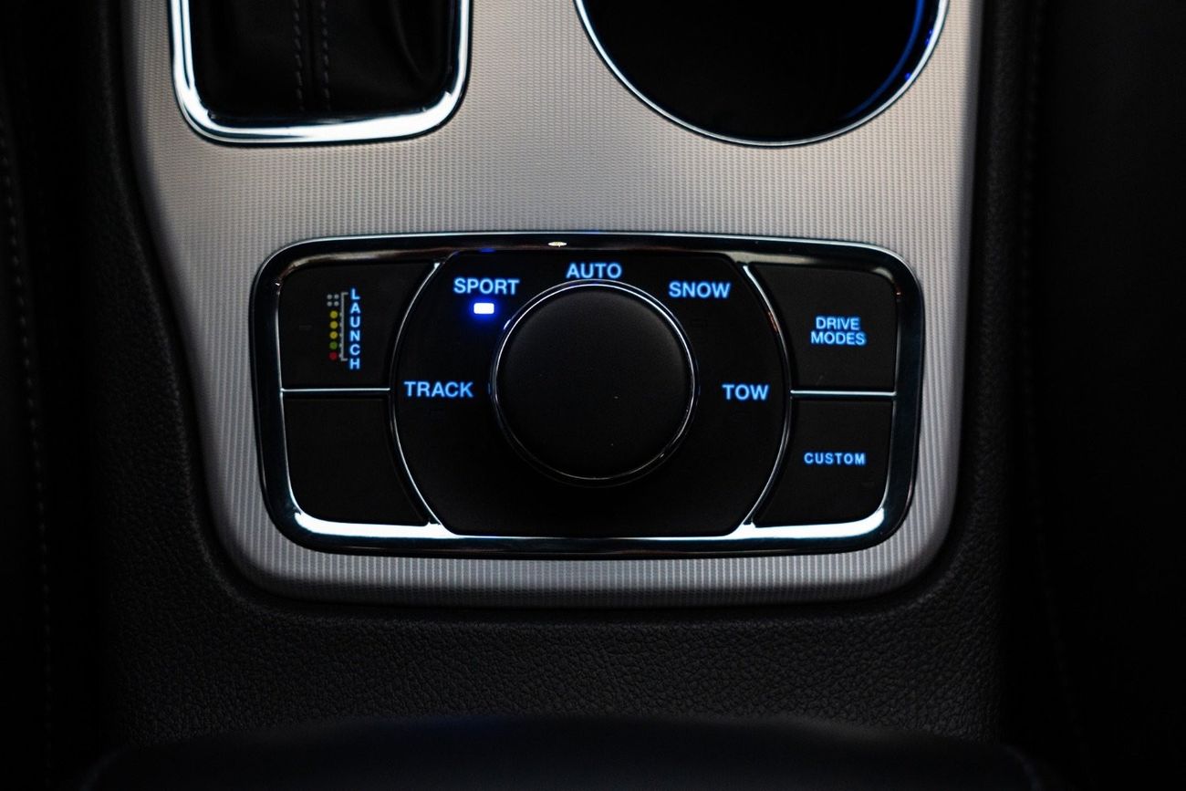 Jeep Grand Cherokee SRT 6.2L V8