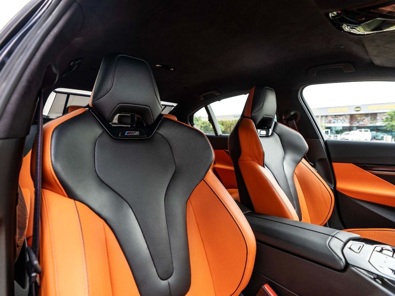 بي أم دبليو M5 STD