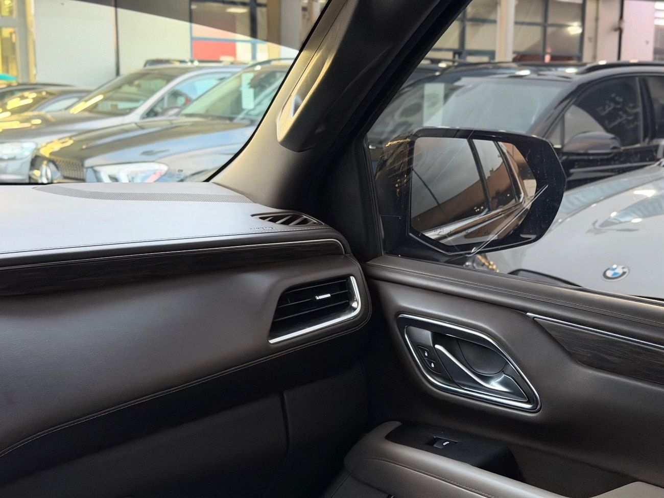 Chevrolet Tahoe LT 5.3L 4WD