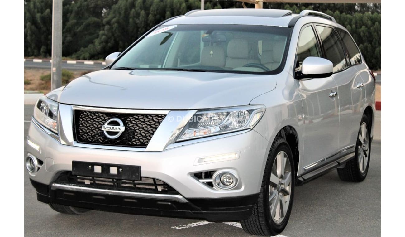 Nissan Pathfinder SV 4WD