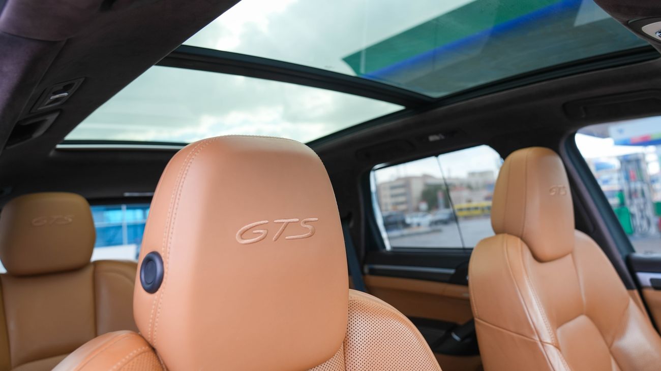 Porsche Cayenne GTS 4.8L