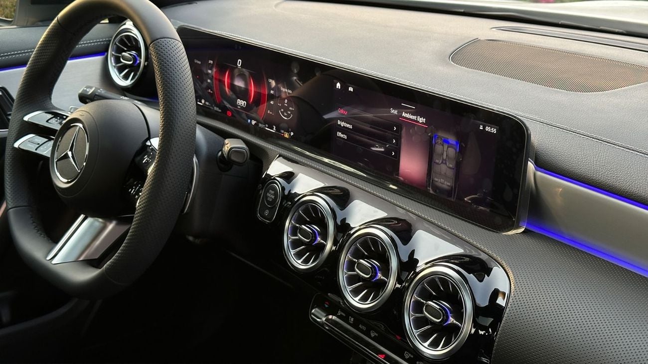 مرسيدس بنز CLA 200 Mercedes-Benz CLA 200 2026 Full options AMG Package 0 km Agency Warranty Mercedes-Benz CLA 200