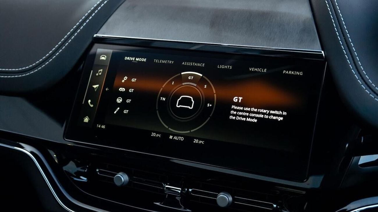 أستون مارتن DBX V8 DBX S 5dr Touchtronic 4.0 ( EXPORT ONLY) Right hand Drive