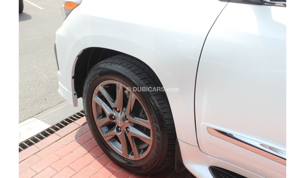 لكزس LX 570 (2015) SPORT PLATINUM