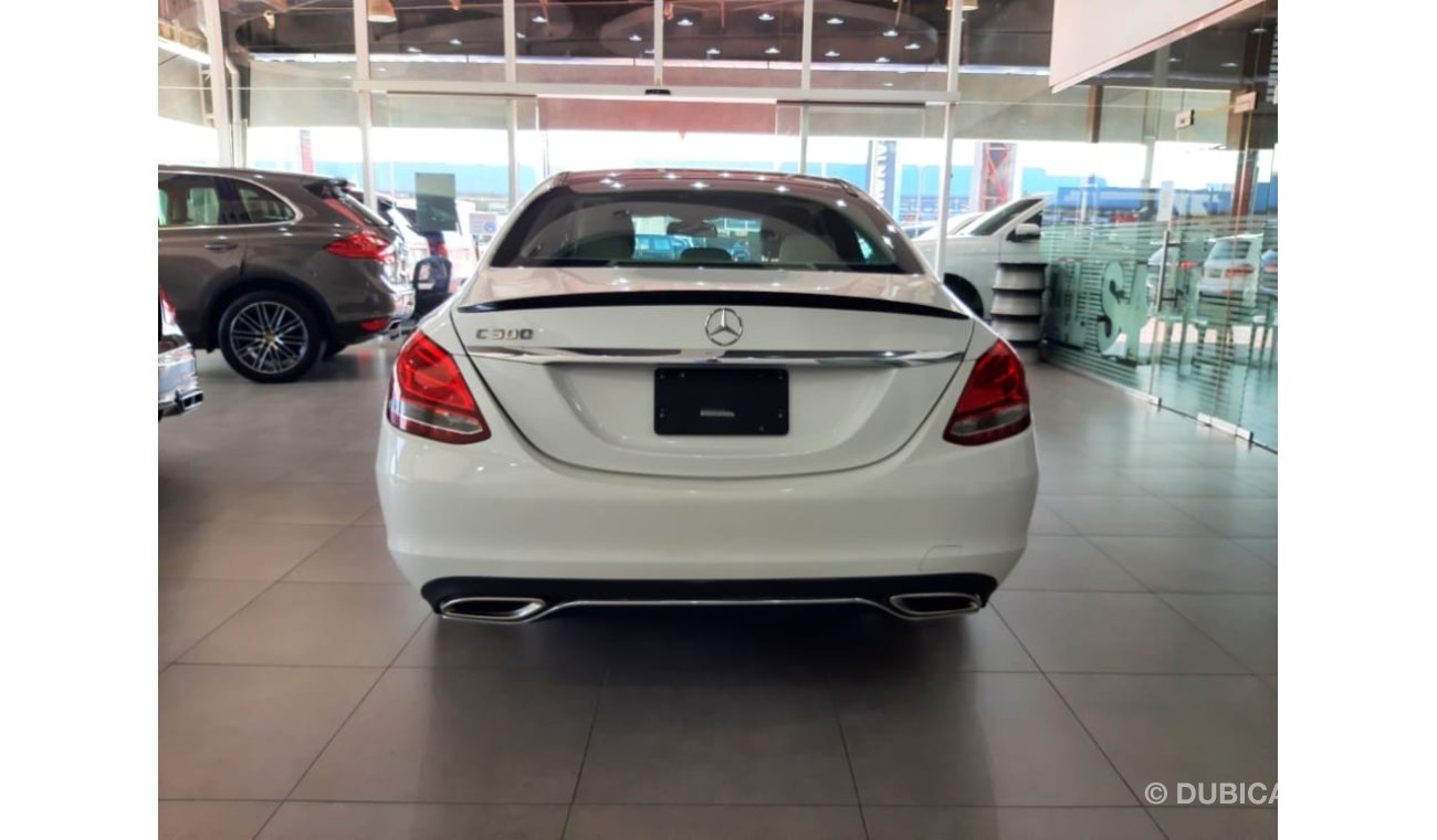 Mercedes-Benz C 300 C300 2.0L