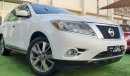 Nissan Pathfinder Gulf panorama number one full option rear sensors screen electric chair leather wheels electric whee