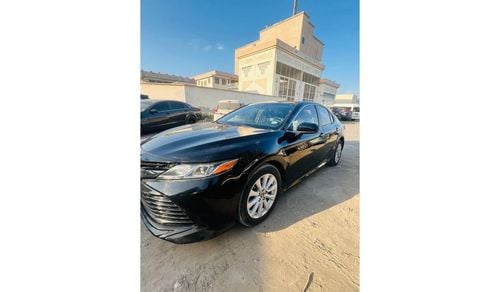 Toyota Camry LE 2.5L (176 HP)