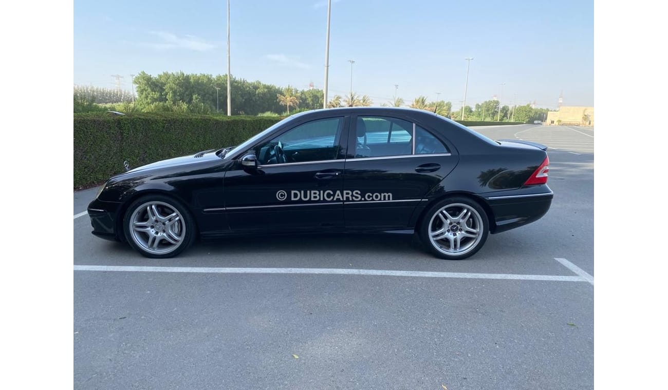 Mercedes-Benz C 55 AMG MERCEDES C 55 AMG 2006 V8  Perfect inside and out