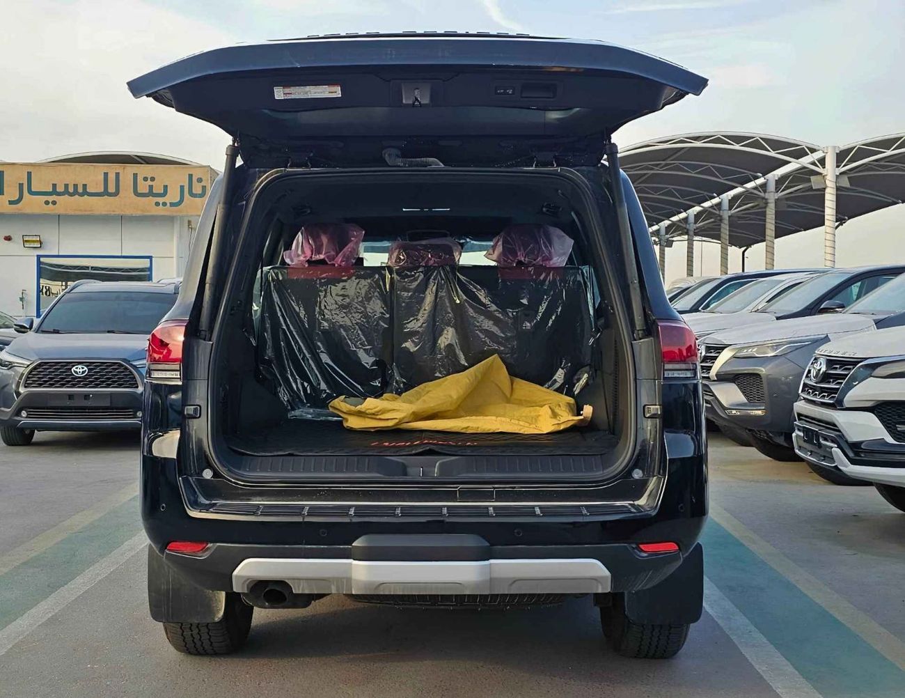 Toyota Land Cruiser GR SPORT || 3.3L Diesel V6 / RADAR / BIG DVD / REAR ENTERTAINMENT DVD / COOL BOX (CODE#LCDGR)