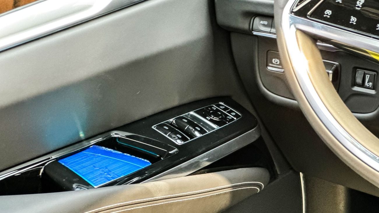 Cadillac Escalade ESV Sport Platinum Executive 6.2L V8 4WD 2026 Brand New American Specs