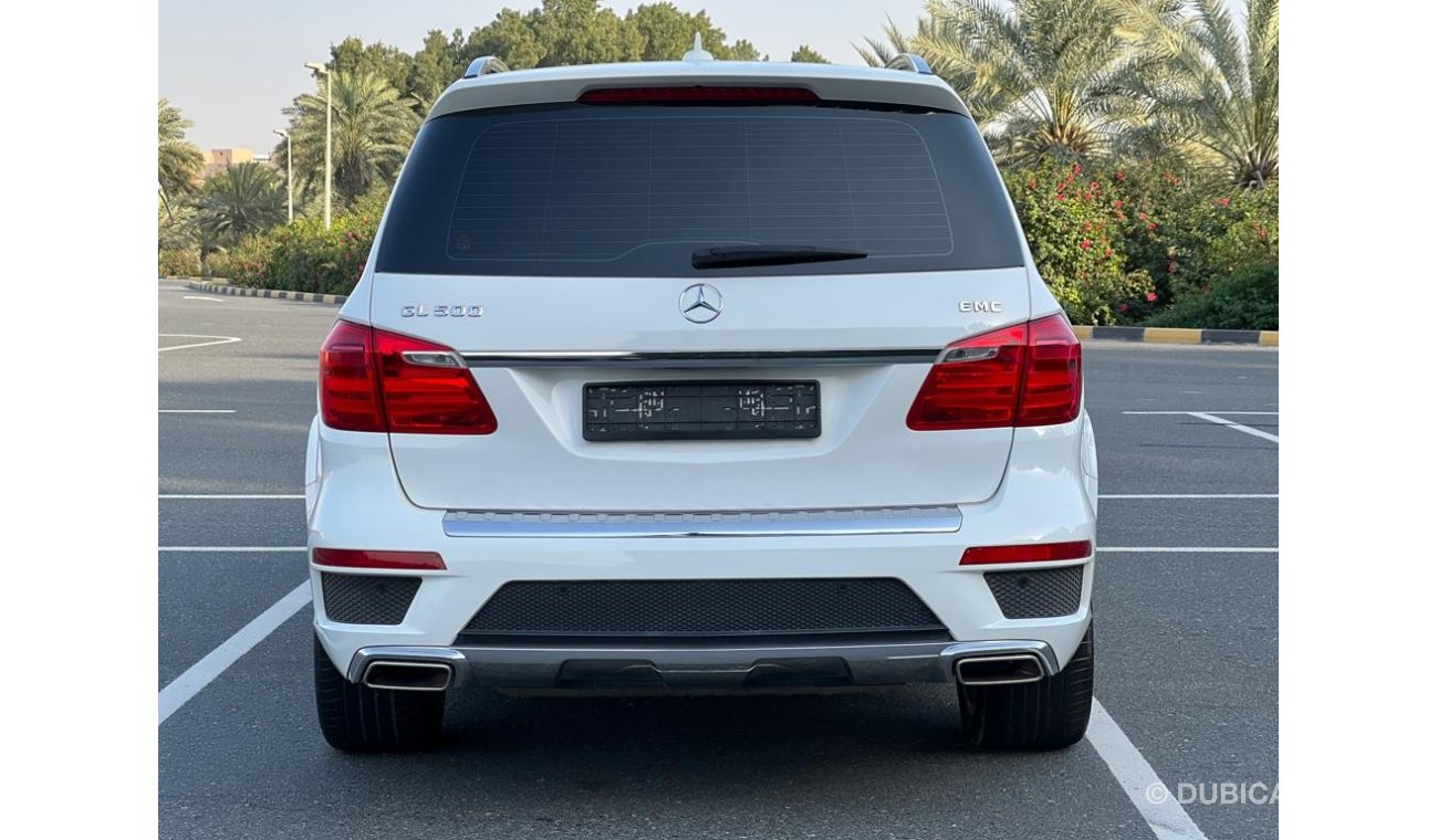 Mercedes-Benz GL 500 MERCEDES-BENZ GL-CLASS V8 2015 GCC ORIGINAL PANIT