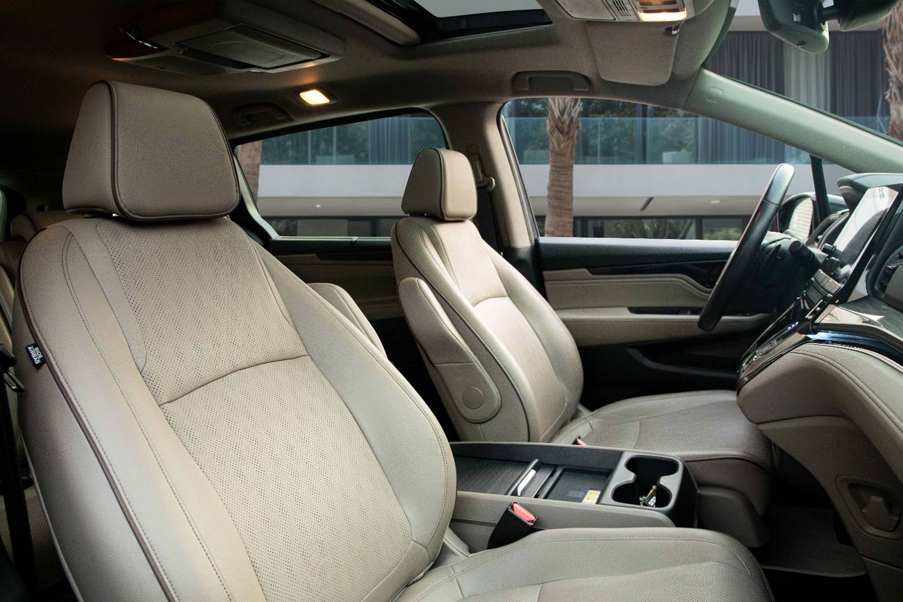 هوندا أوديسي 2,350 P.M  | 0% Downpayment | Low KM | Touring | Honda Warranty!