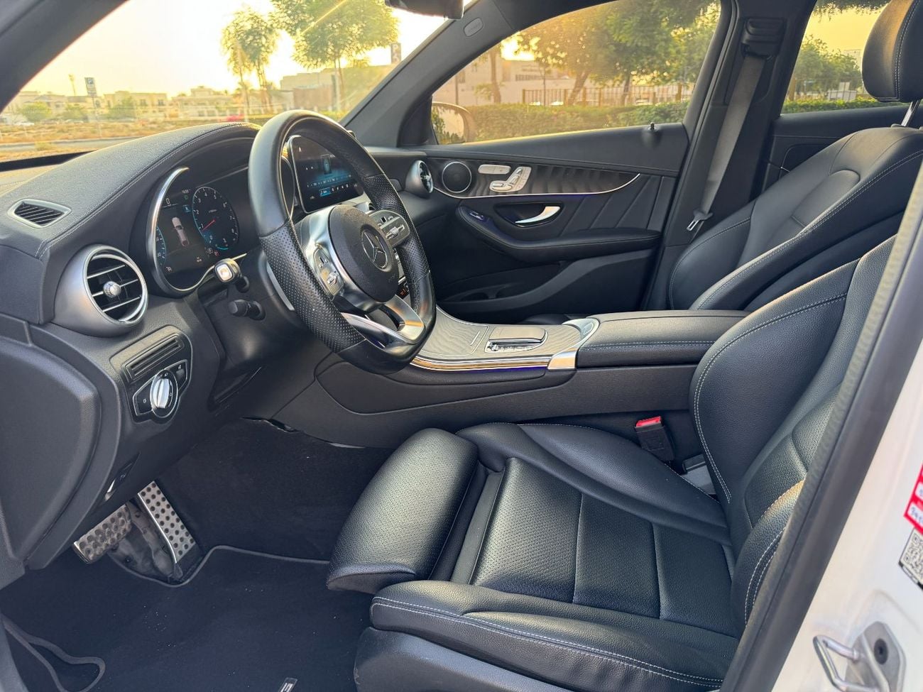 مرسيدس بنز GLC 300 4MATIC كوبيه