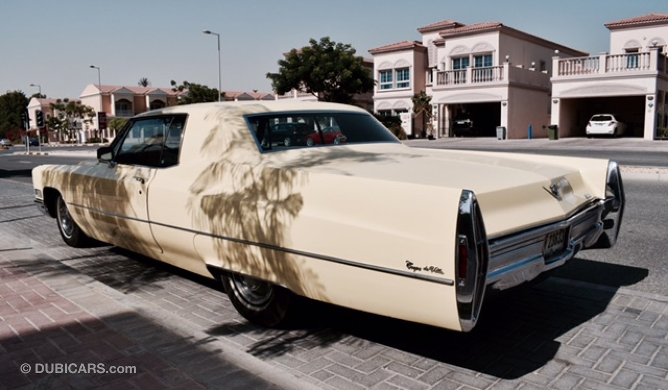 Cadillac Coupe Deville