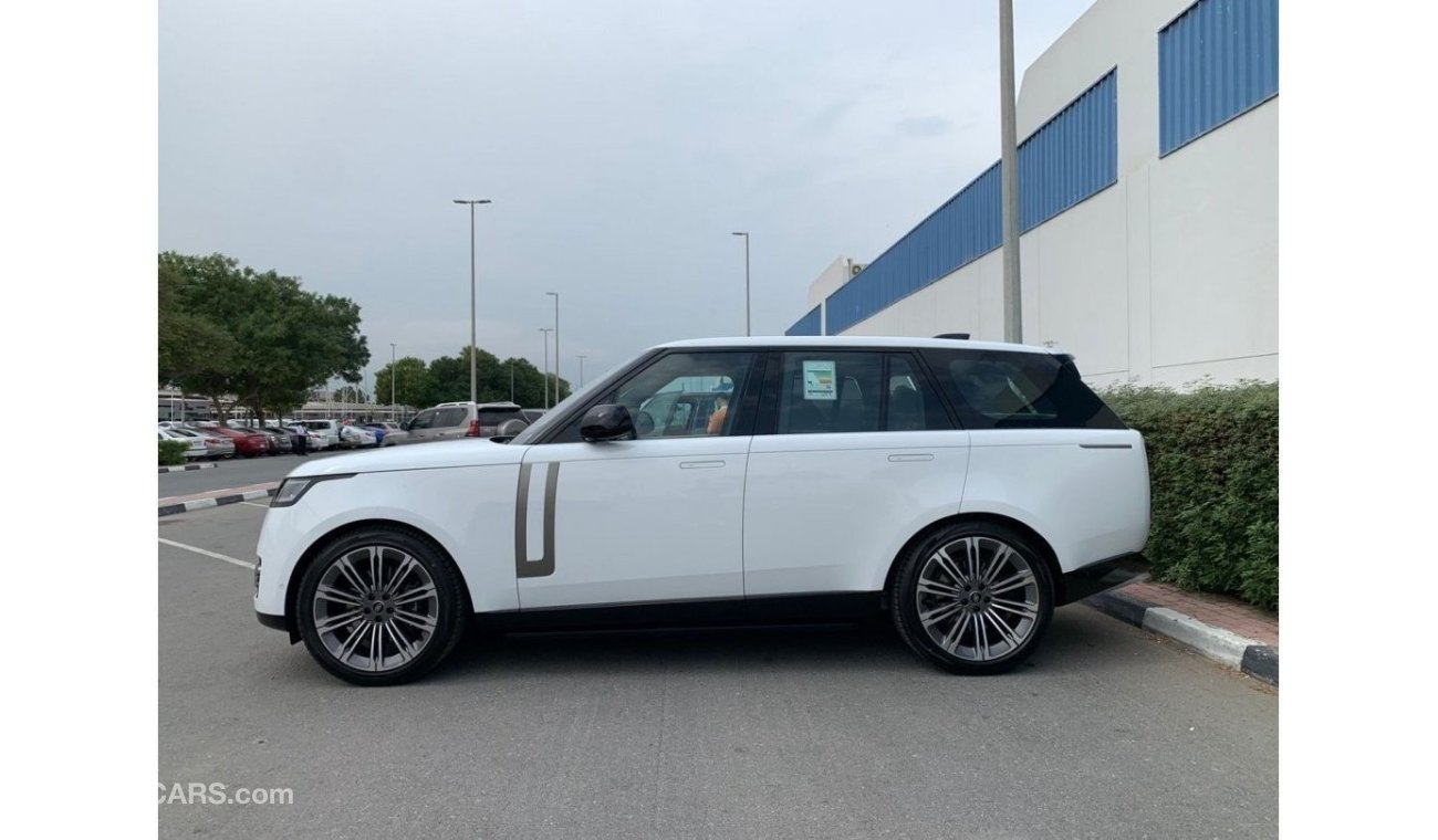 Land Rover Range Rover HSE RANGE ROVER HSE YEAR 2023 NEW / GCC Spec / With Warranty Service