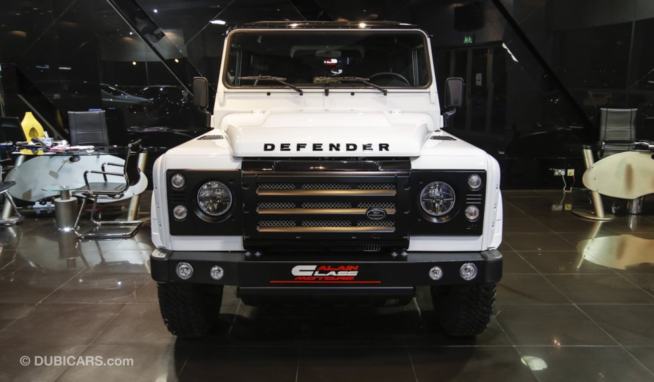 Land Rover Defender Kahn Design