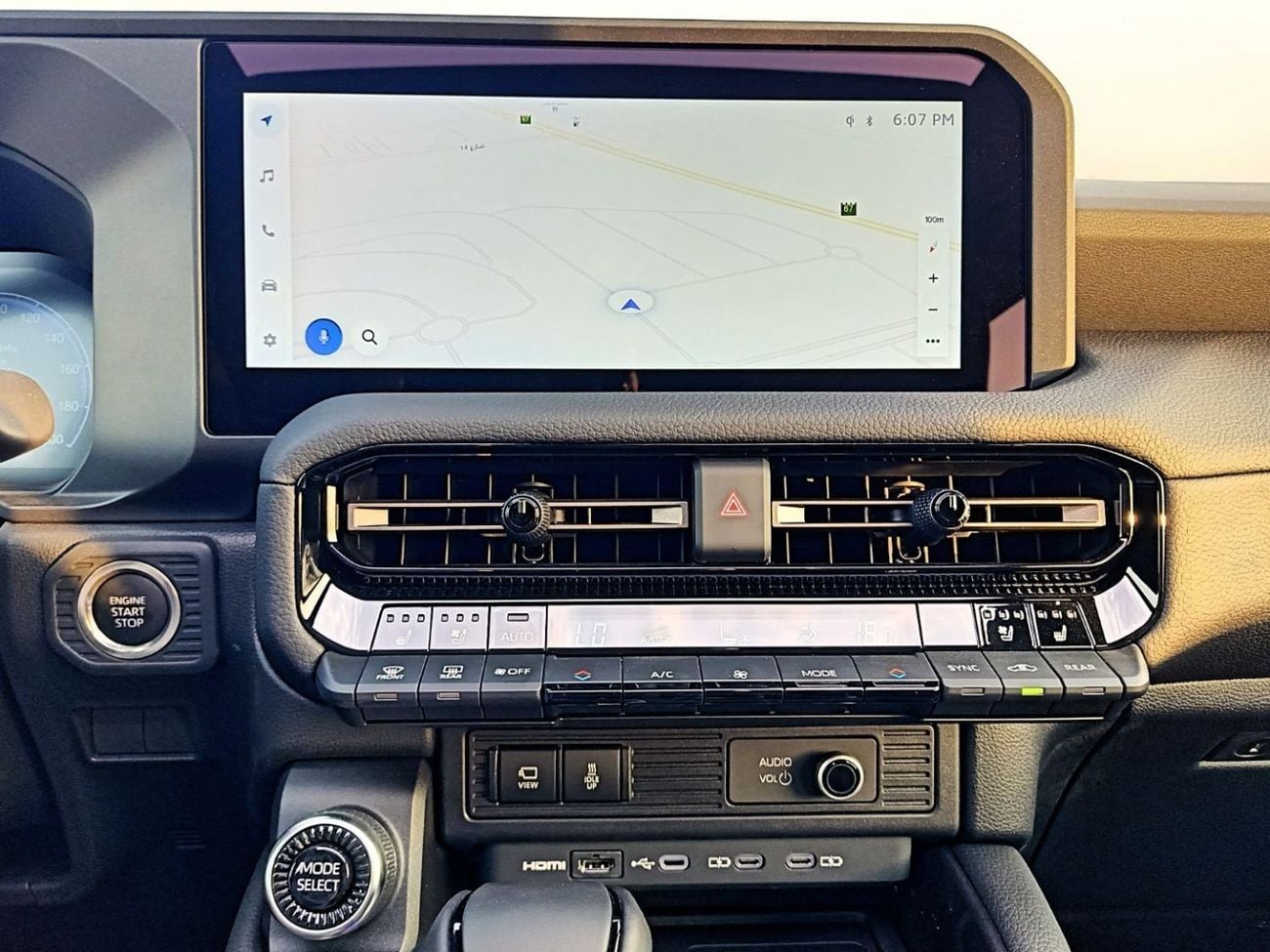 تويوتا برادو Toyota Land Cruseir Prado  2.8L  Diesel  Turbo 4*4 Full Option  7 Seats White Color 2026 Model